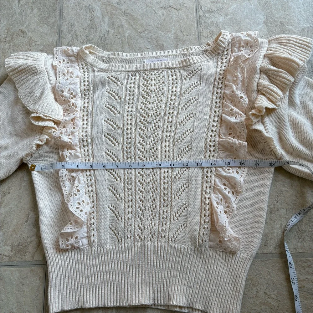 LC Lauren Conrad Ivory Short Sleeve Pointelle Sweater Top Size Medium Ruffle - Picture 6 of 8